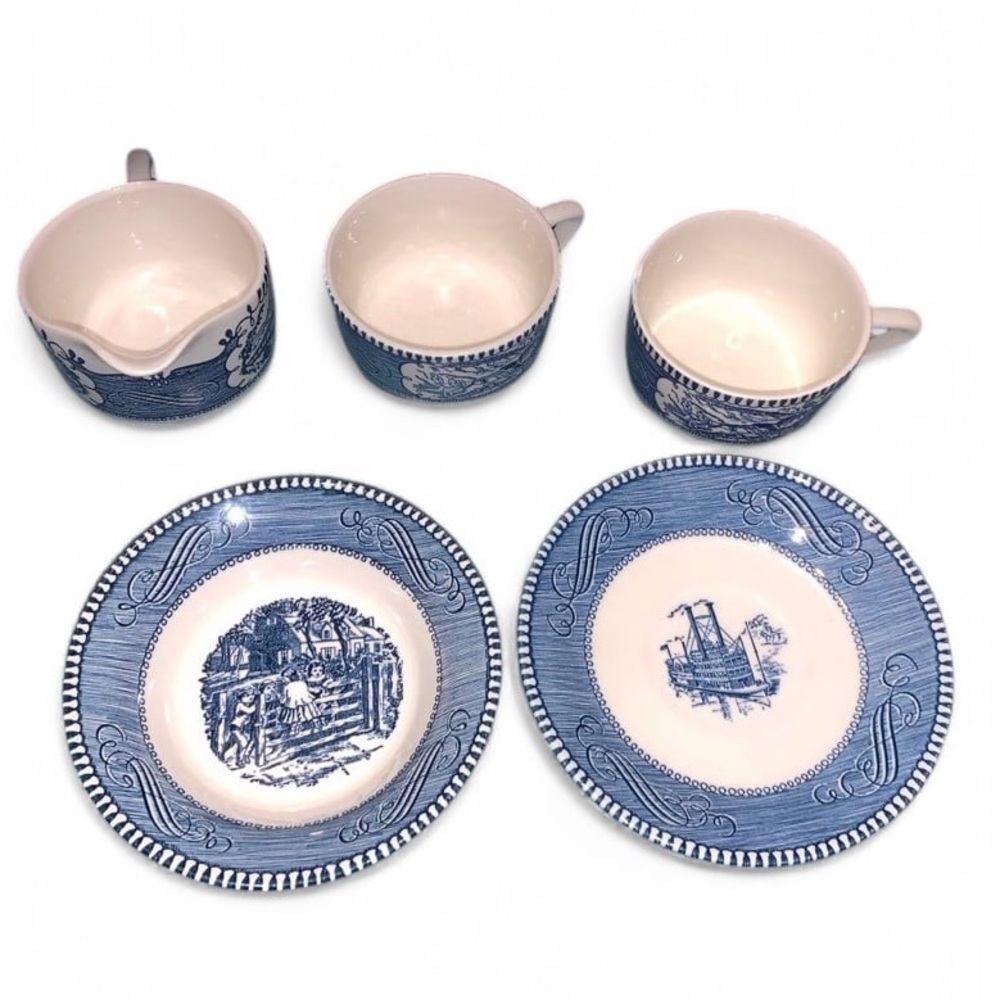 Vintage Currier & Ives Blue Willow Pattern cups
